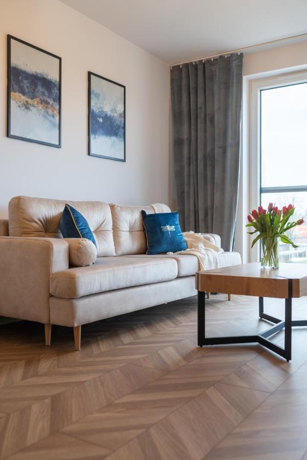 Lotte Apartment - Parking Podziemny, Osiedle Strzezone Ґлівіце Екстер'єр фото